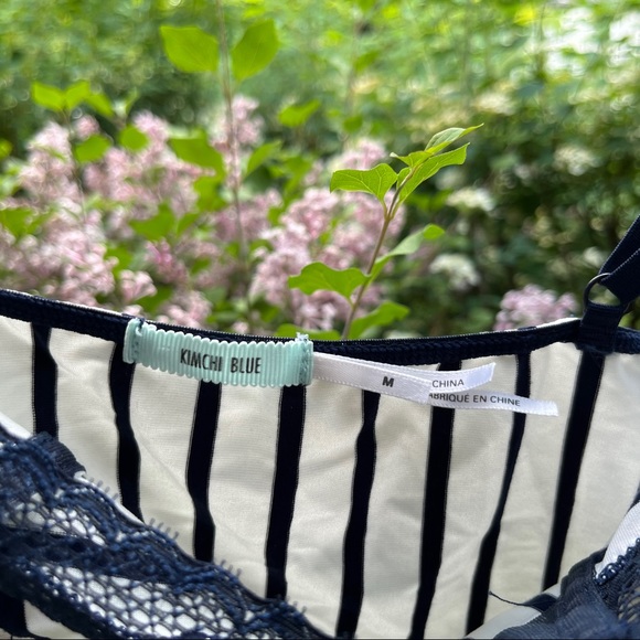 Kimchi Blue Bralette - Picture 3 of 3